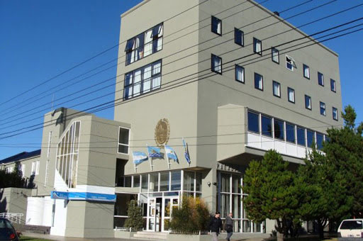 Biblioteca "28 de Noviembre"